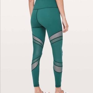 Lululemon Seek The Heat Tight 28in Size 6 Green